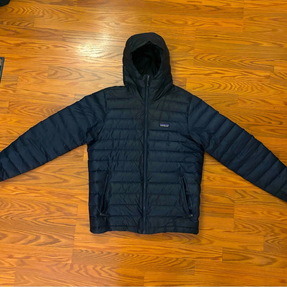 Men’s Medium Patagonia Down Sweater Hoodie
